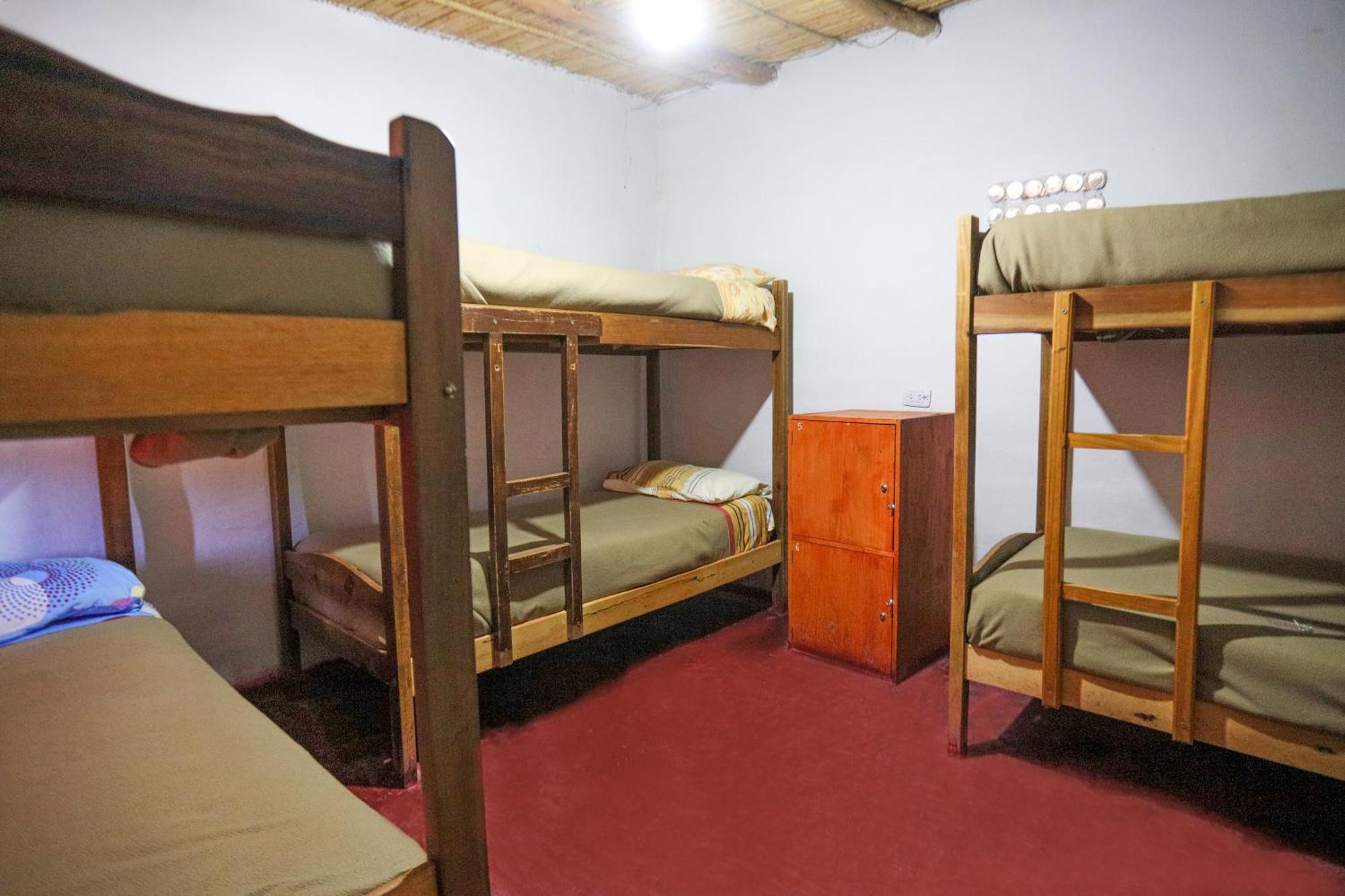 Hostel Waira ตีลการา ภายนอก รูปภาพ