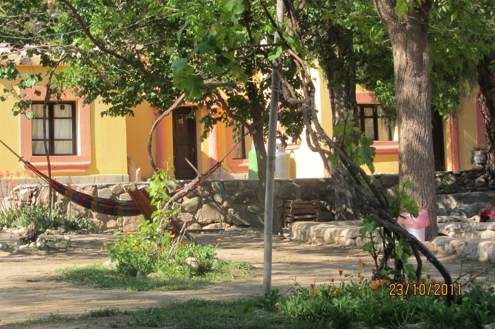 Hostel Waira ตีลการา ภายนอก รูปภาพ