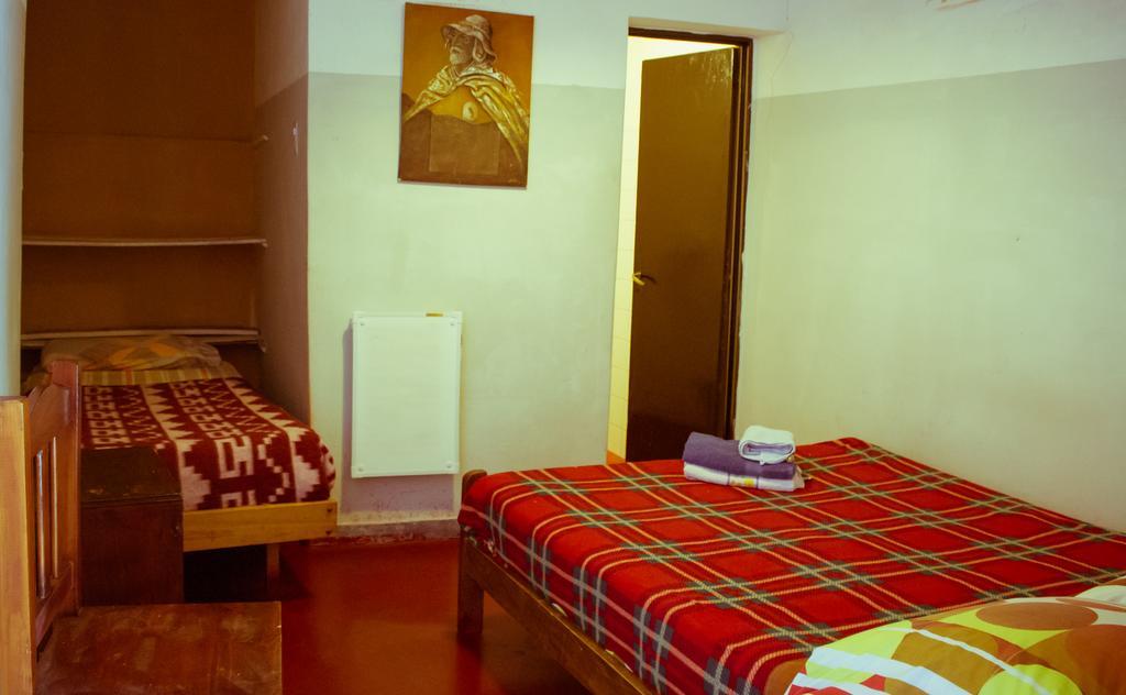 Hostel Waira ตีลการา ภายนอก รูปภาพ